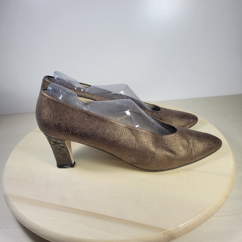Proxy Vintage Bronze Heels Womens Size 12 N Made In Spain